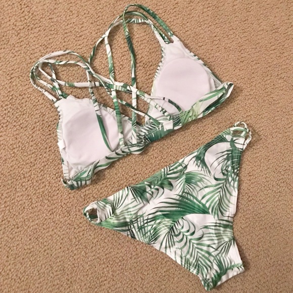 Strappy Leaf Print Bikini - Picture 2 of 4